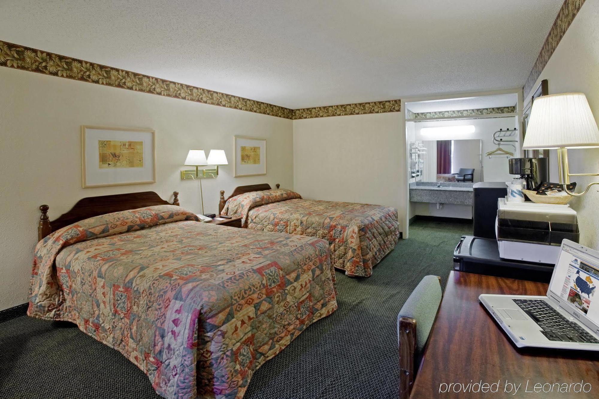 Shelbyville Inn - Shelbyville, Tn 37160 Стая снимка