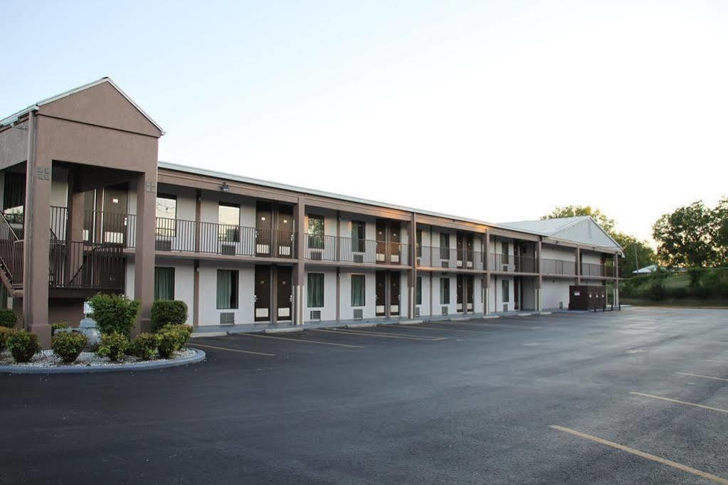 Shelbyville Inn - Shelbyville, Tn 37160 Екстериор снимка